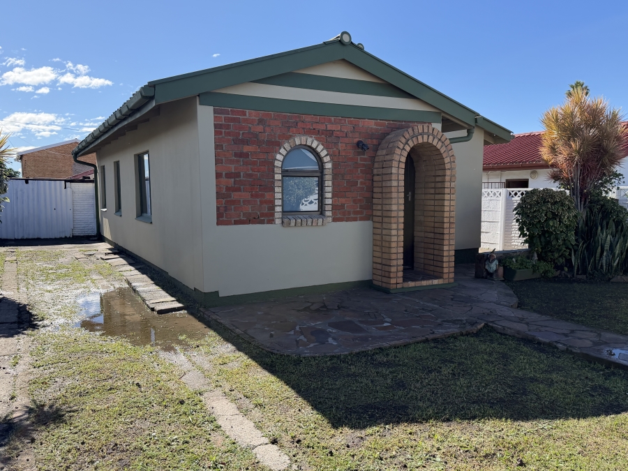 3 Bedroom Property for Sale in Braelyn Eastern Cape